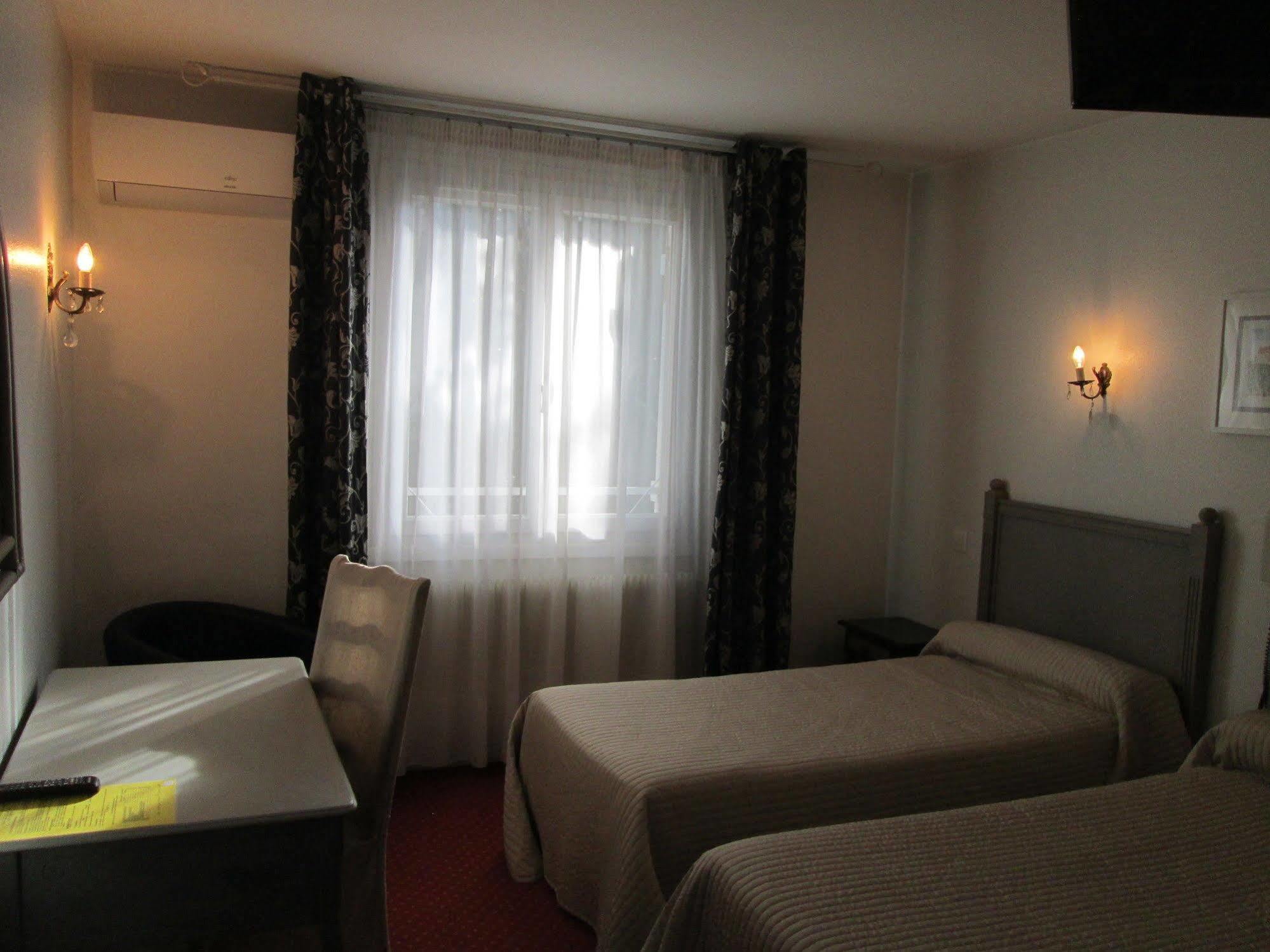 Hotel Victor Hugo Діжон Екстер'єр фото