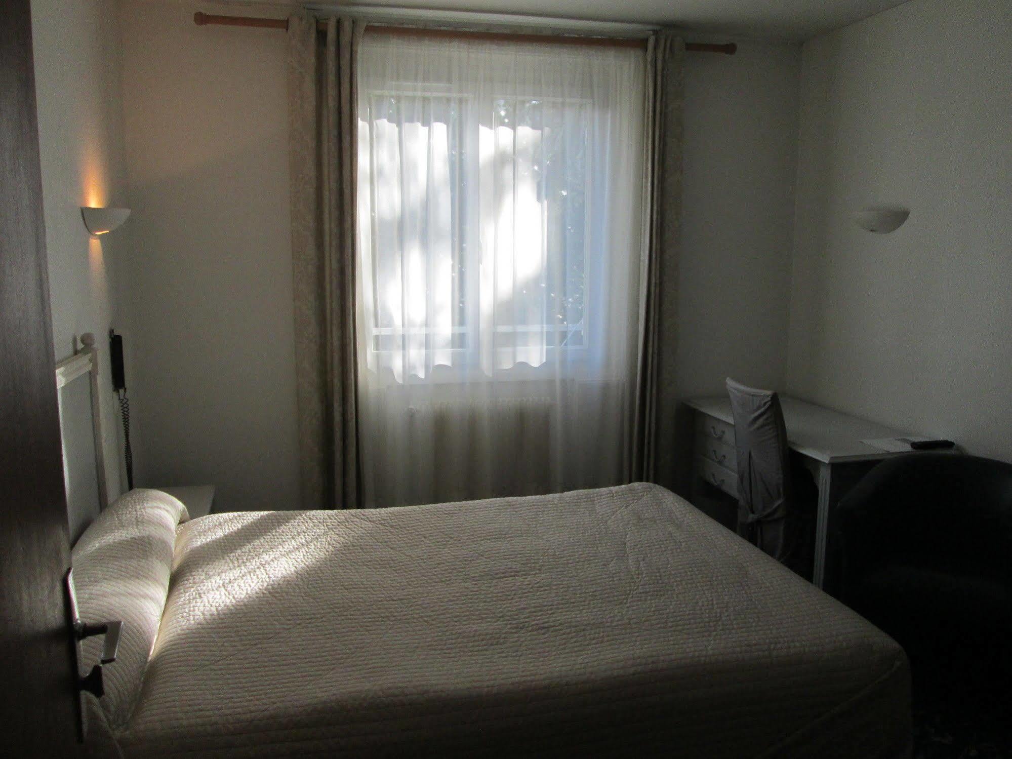 Hotel Victor Hugo Діжон Екстер'єр фото