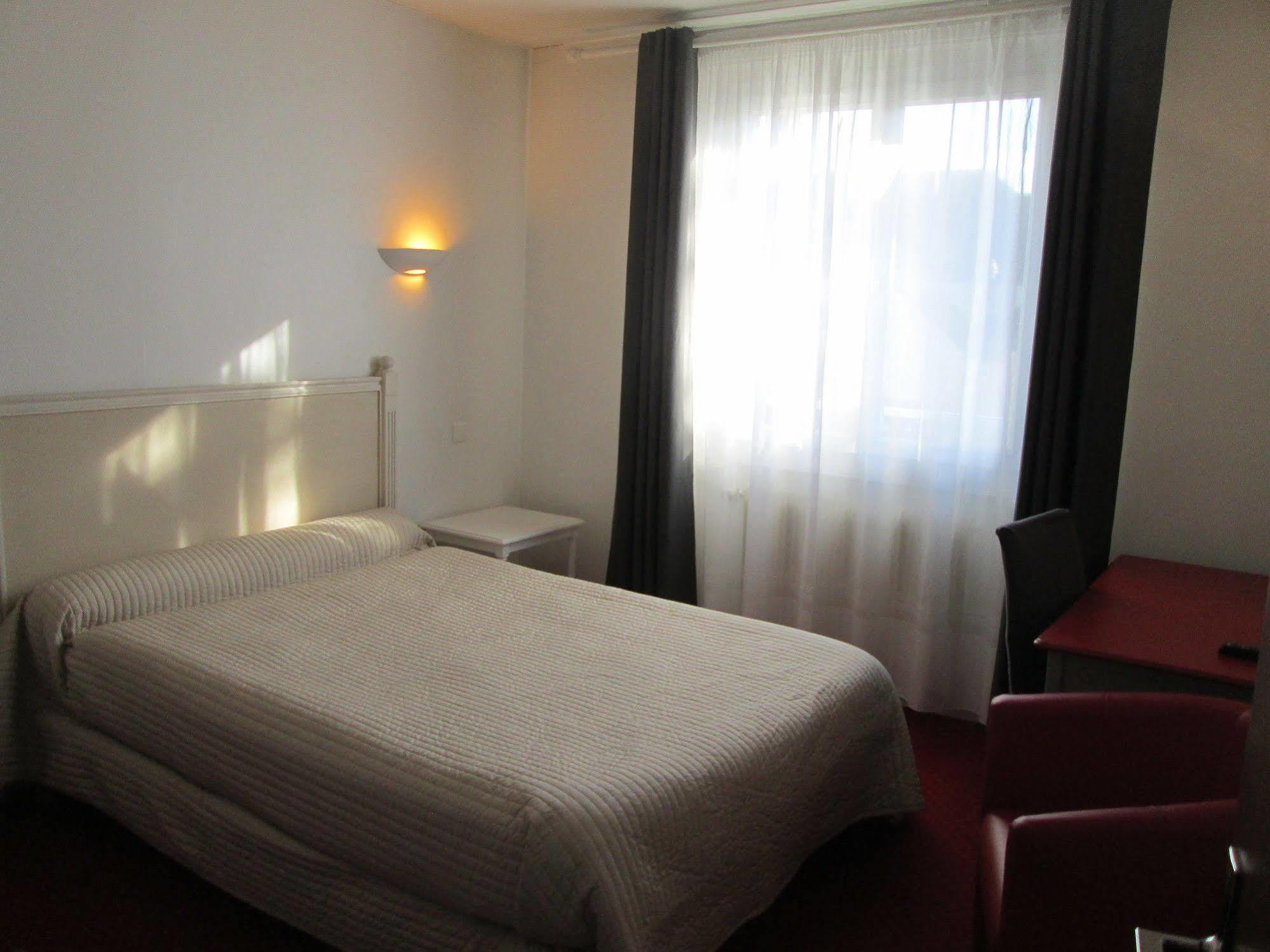 Hotel Victor Hugo Діжон Екстер'єр фото